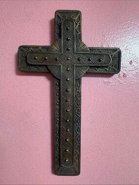 Ornate Decorative Wall Cross in Antique Bronze Finish - 7”x12”